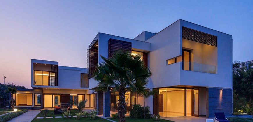 Amazing 5 Bedroom Villa in Funchal
